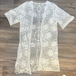 Alter’d State Floral Lace Kimono